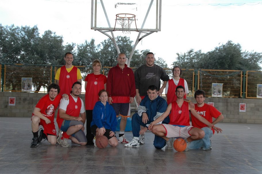 [basket_xiquets08.JPG]