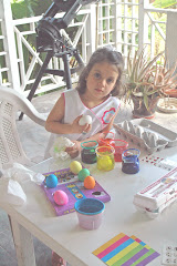 Dyeing Eggs