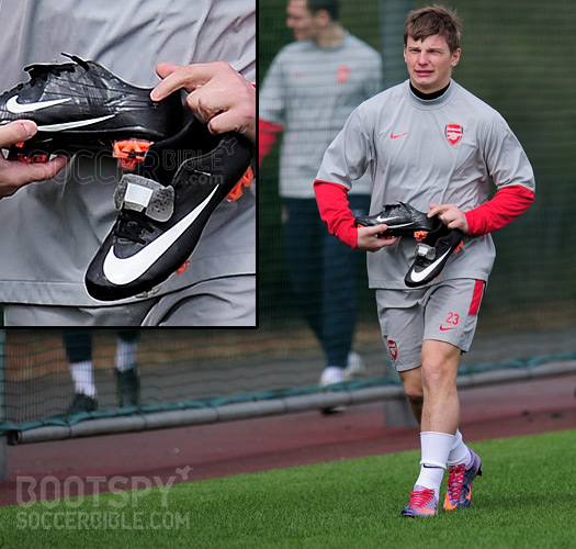 Nova Mercurial Superfly