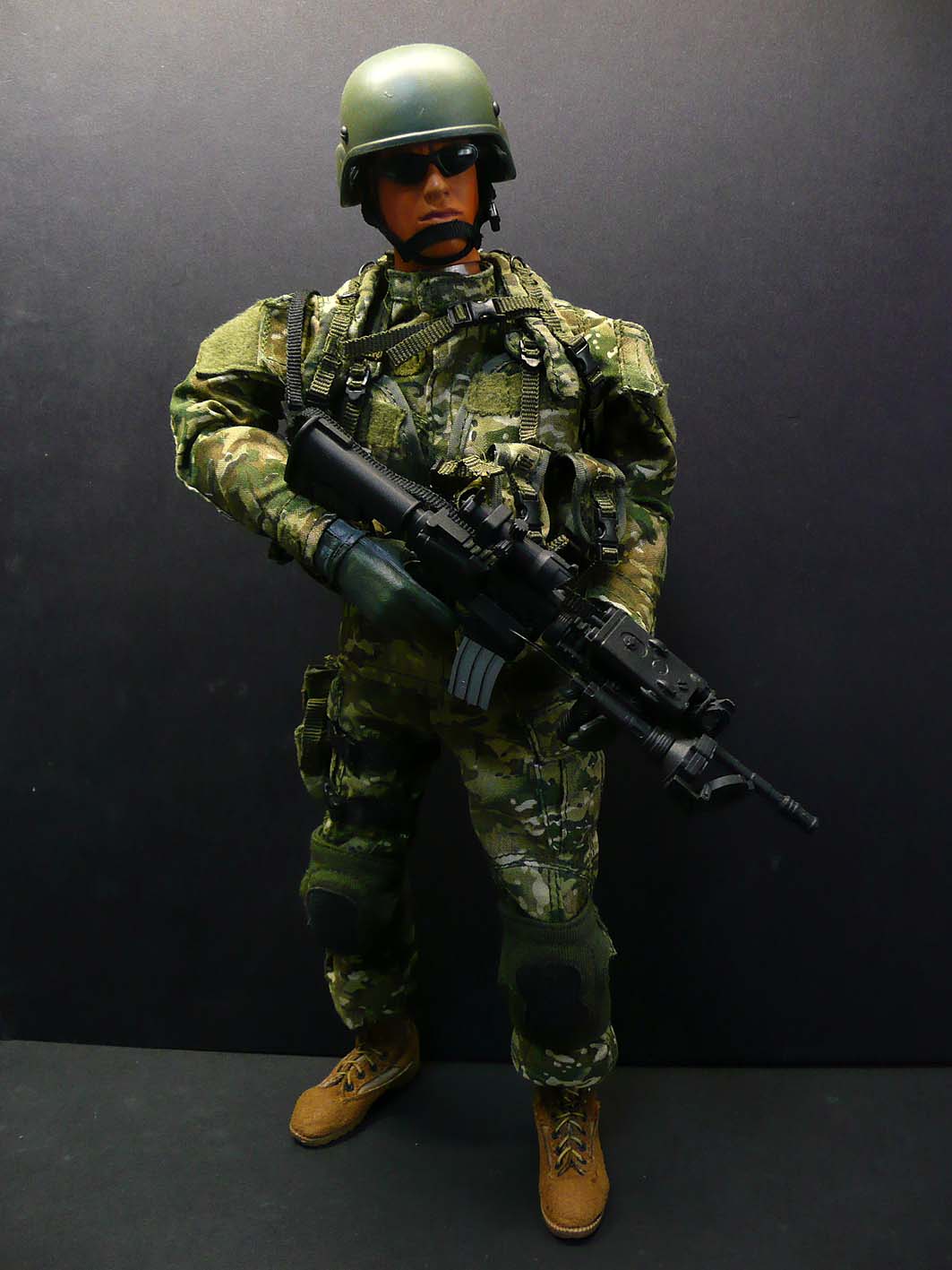 [multicam+troop.jpg]