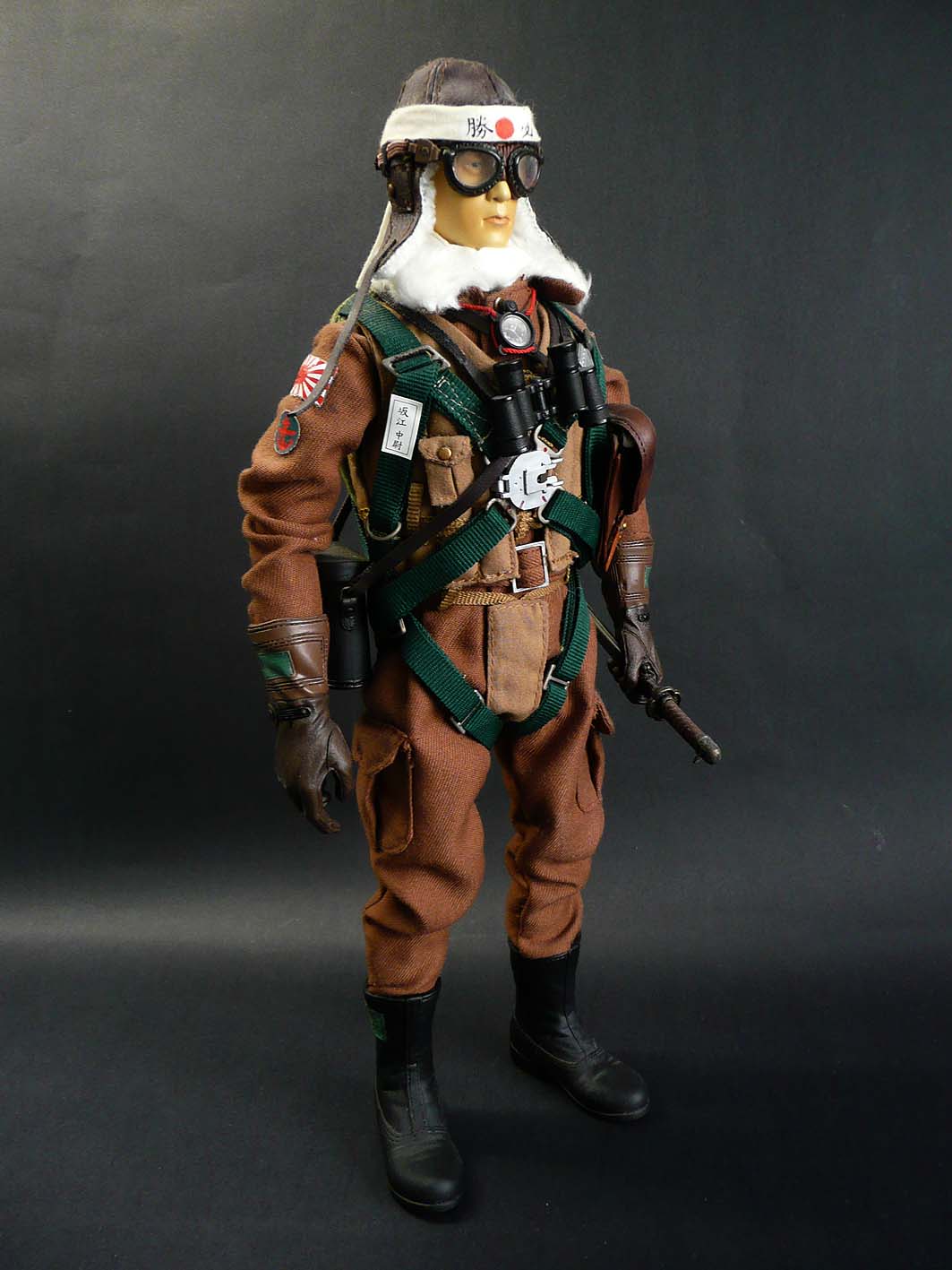 [zero+pilot+right.jpg]