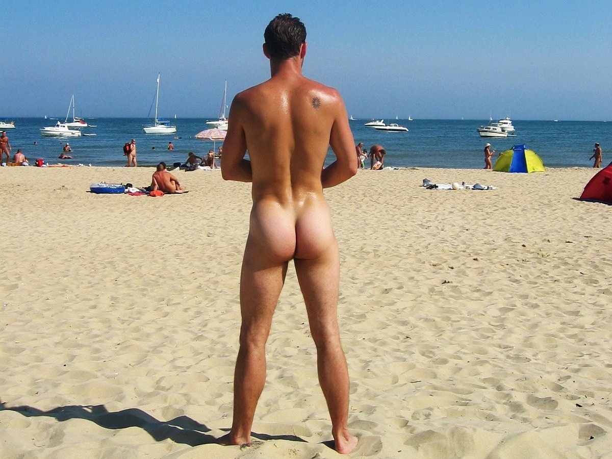 Nudity male beach pic compilation