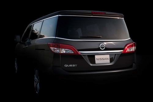 2011-Nissan-Quest-2.jpg