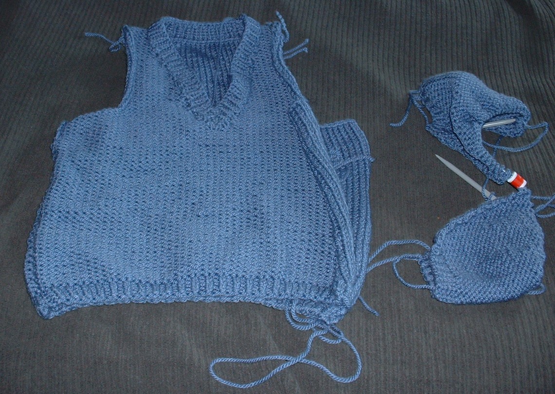[knitting+001.jpg]