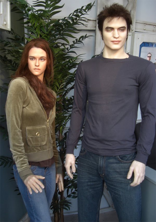  Edward Cullen y Bella Swan de cera !!!  Edwardandbellawax