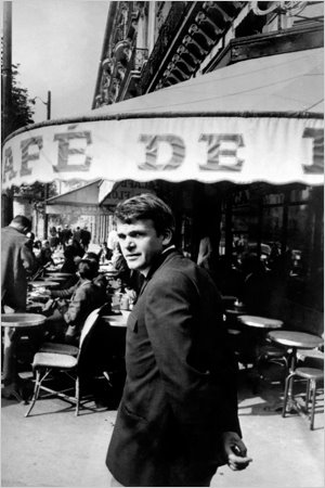 [Milan+Kundera+in+Paris+1975..jpg]