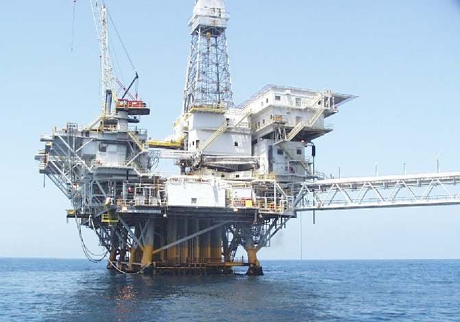 [OffShoreRig2.bmp]