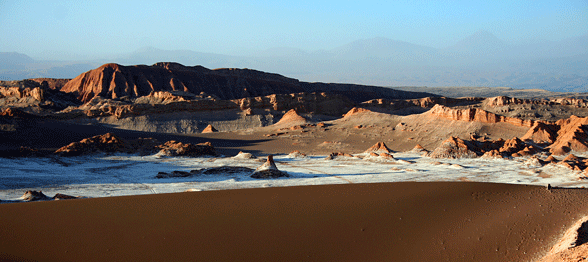 Experience the Mystic North of Chile - with Dunes, Colorful mountains and Wild Life