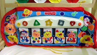 fisher price kick & play
