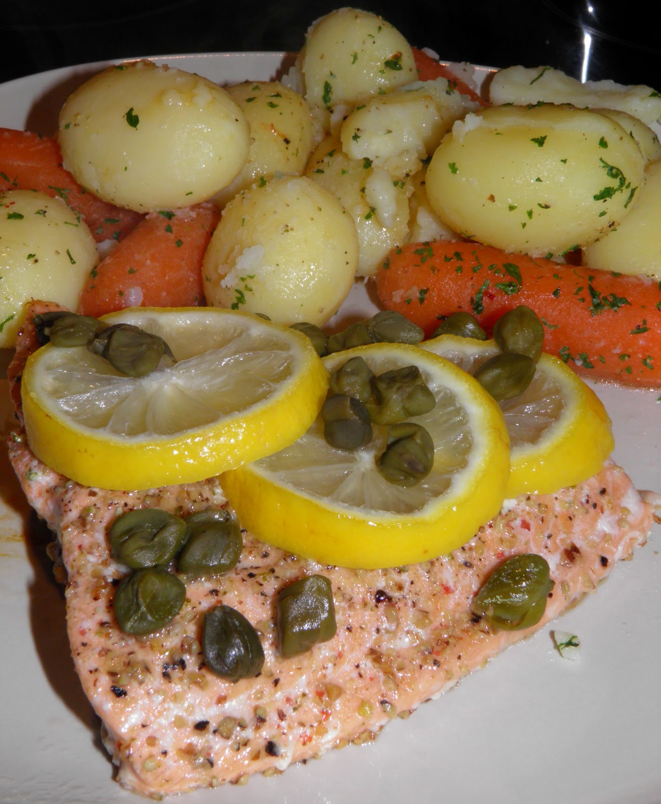 Anna's Cooking Adventure 20101223 Oven Steamed Salmon with capers