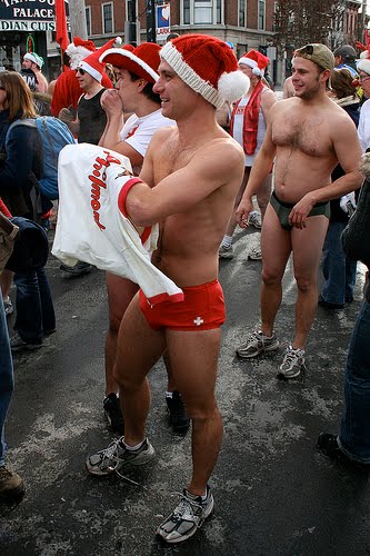 [Santa+Speedo+Sprint.jpg]