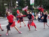 [protesters+anti+war+iraq1.jpg]