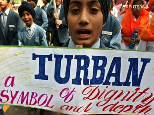 [sikh+turban+protest.jpg]