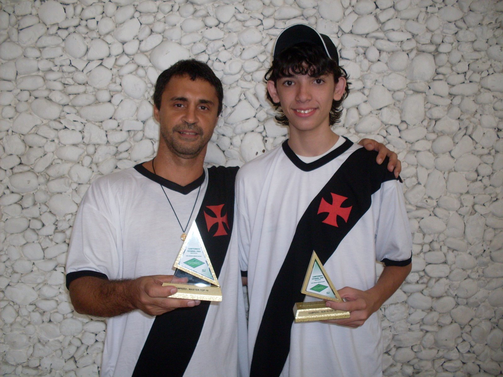 [1%20Etapa%2012%20toques%202009%20015.jpg]