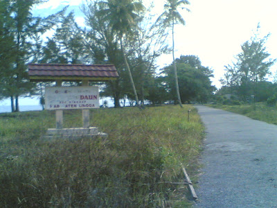 dabo singkep wisata alam pantai batu berdaun 1