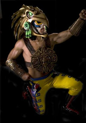 Cinco luchadores que deberían encabezar el CMLL en 2012 Sangre+Azteca-lucha+libre