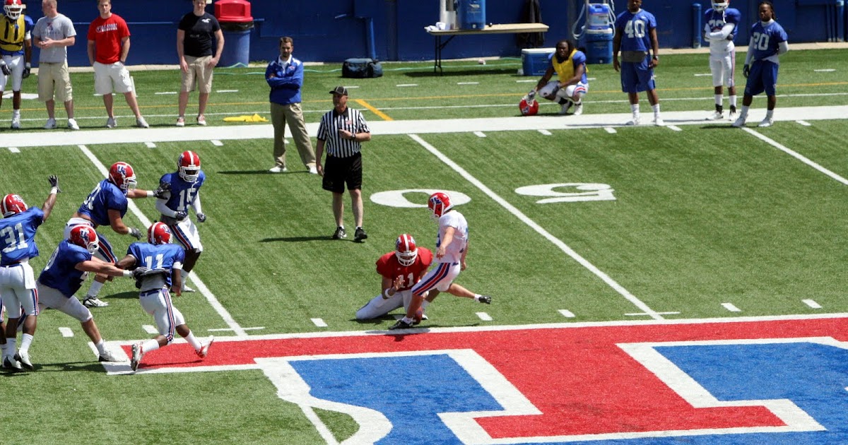 College Football Dad: The Beginning 2010 4/22/10