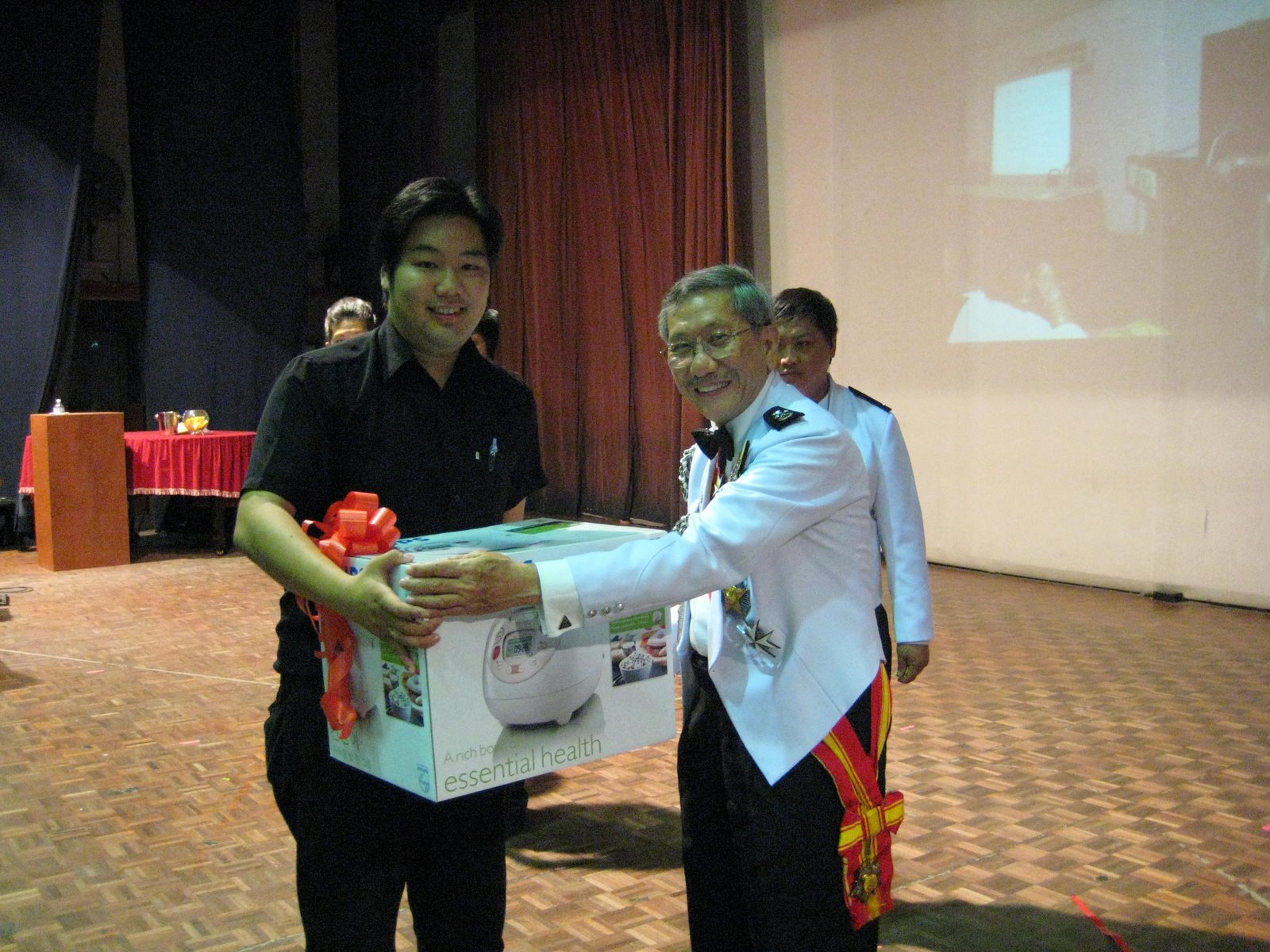 [prize3.JPG]