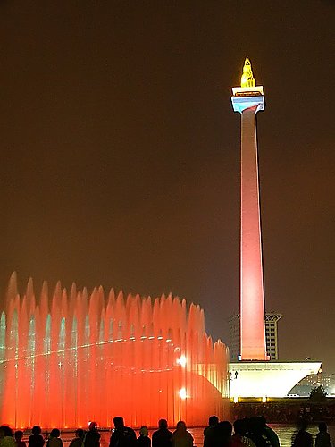 Monas In Red