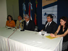 Panel de Reflexión e Intercambio Sobre Violencia Familiar