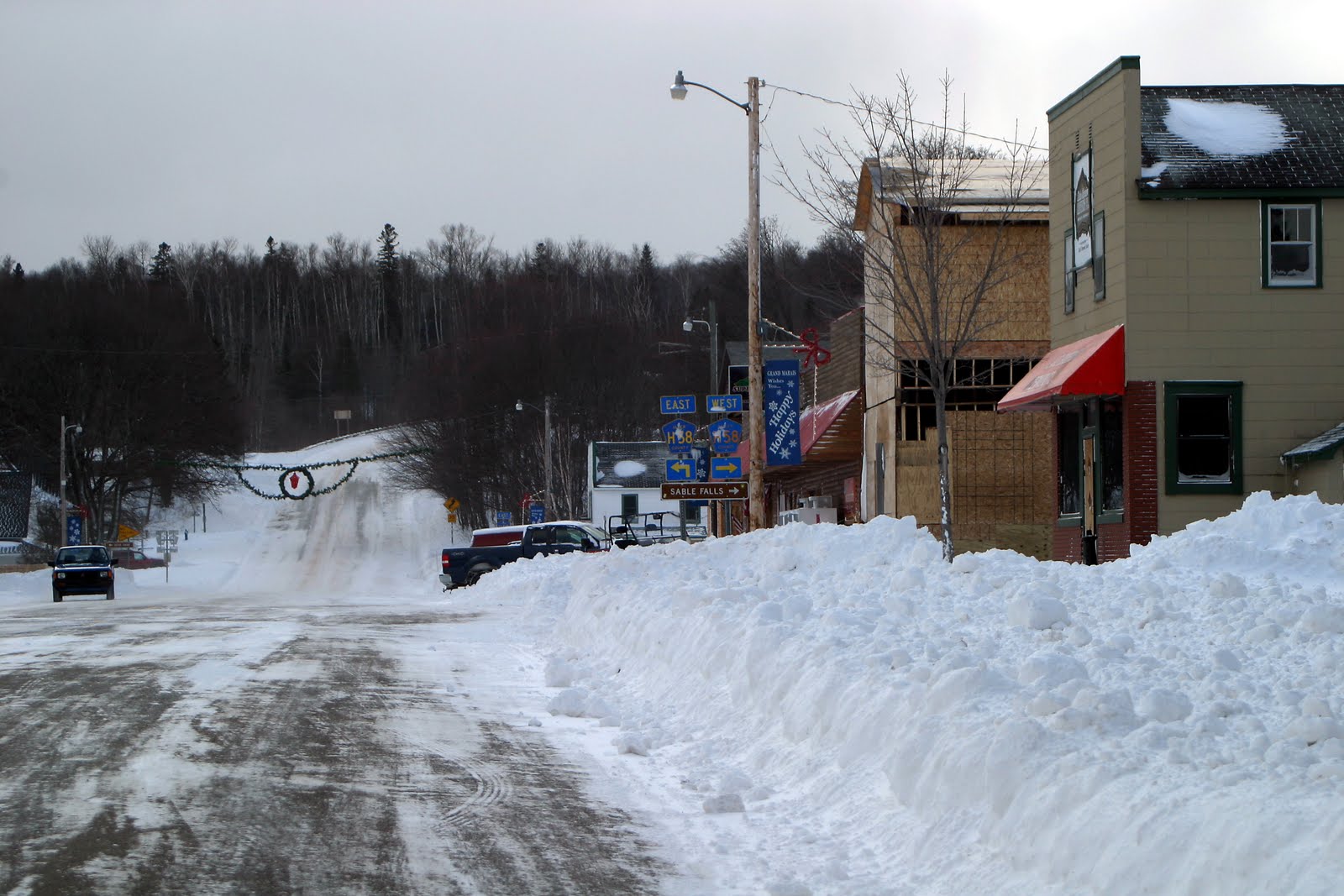 Her Art Nest Downtown in Grand Marais, Michigan