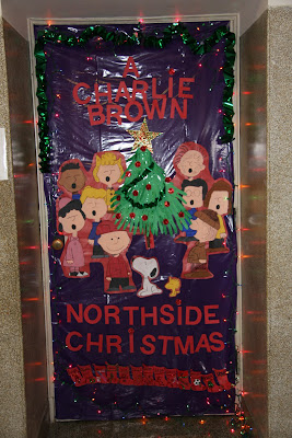 Still Moments By Leigh Ann Door Decorating Contest