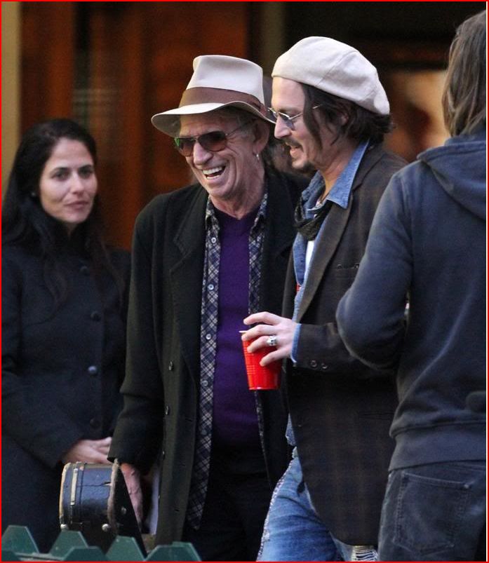 [keith+richards+johnny+depp.JPG]