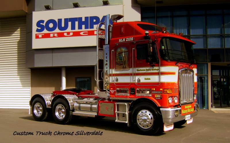 Custom Truck Chrome Henderson Logging K108