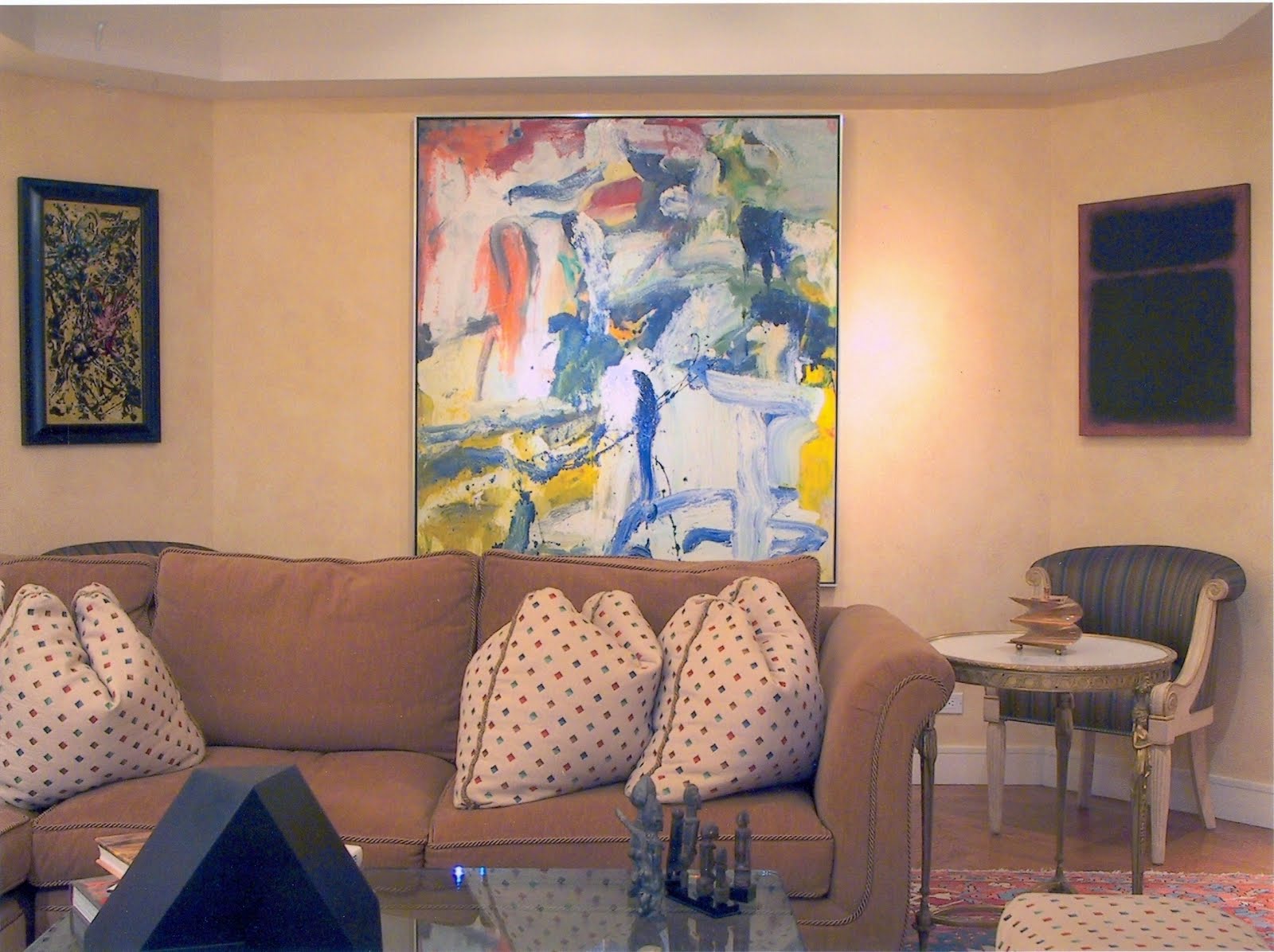 Lares & PenatesDesign for Success LIVING WITH ART