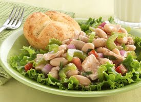 [Tuna-Cannellini+Bean+Salad+with+Dinner+Rolls.jpg]