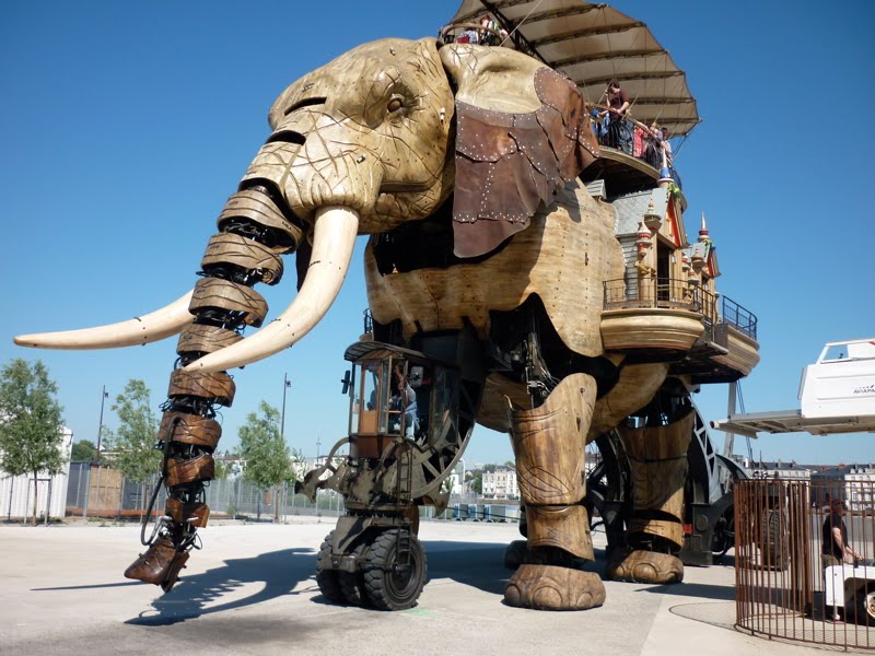 Art in Hearth Giant Elephant Ride! (Nantes redux)