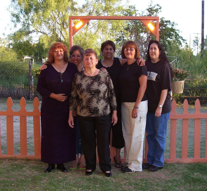 THE HAPPY DOMINGUEZ SISTERS WITH OUR WONDERFUL MOM