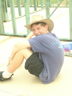 [ext+walls+day+2,+cutie+2.jpg]