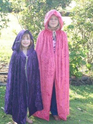 [princess+cloaks.jpg]