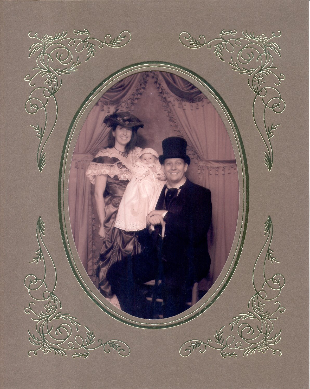 [Old+Time+Family+Photo.jpg]