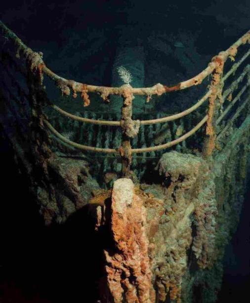 [Titanicsub.JPG]