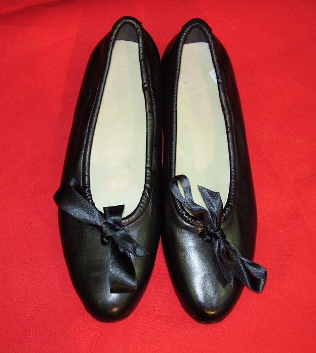 TORO PRENSA PERU ZAPATILLAS DE TORERO