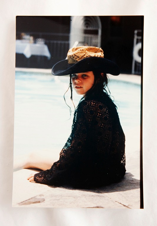 Julia Restoin-Roitfeld#39;s NYC Apartment julia restoin-roitfeld wiki. Julia Restoin-Roitfeld#39;s NYC Apartment