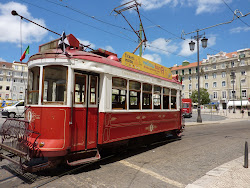 Bébé tramway à Lisbonne