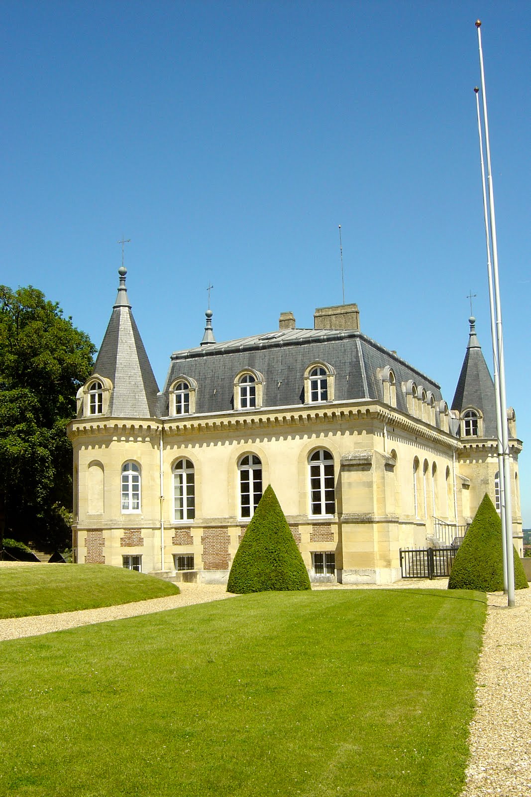 Lucilius Le parc de la Chapelle Royale