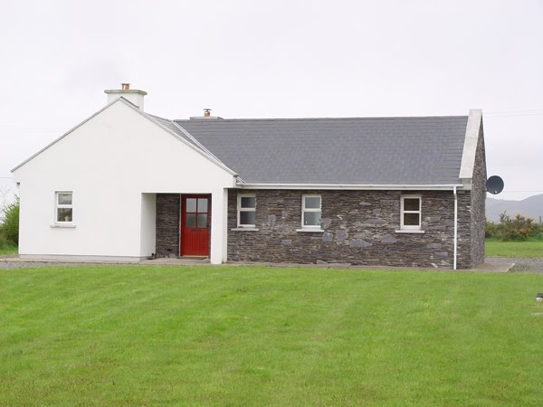 House 2, Oghermong - Cahersiveen (ref. JH32)