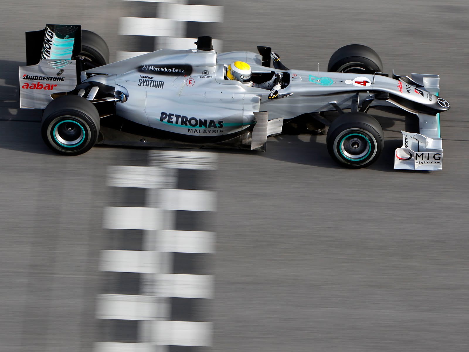 http://3.bp.blogspot.com/_2U3U6AwE-ZQ/S_-bkN9hvbI/AAAAAAAAAPw/15cd3eeBKSo/s1600/Formula1-Mercedes-GP-010(www.TheWallpapers.org).jpg