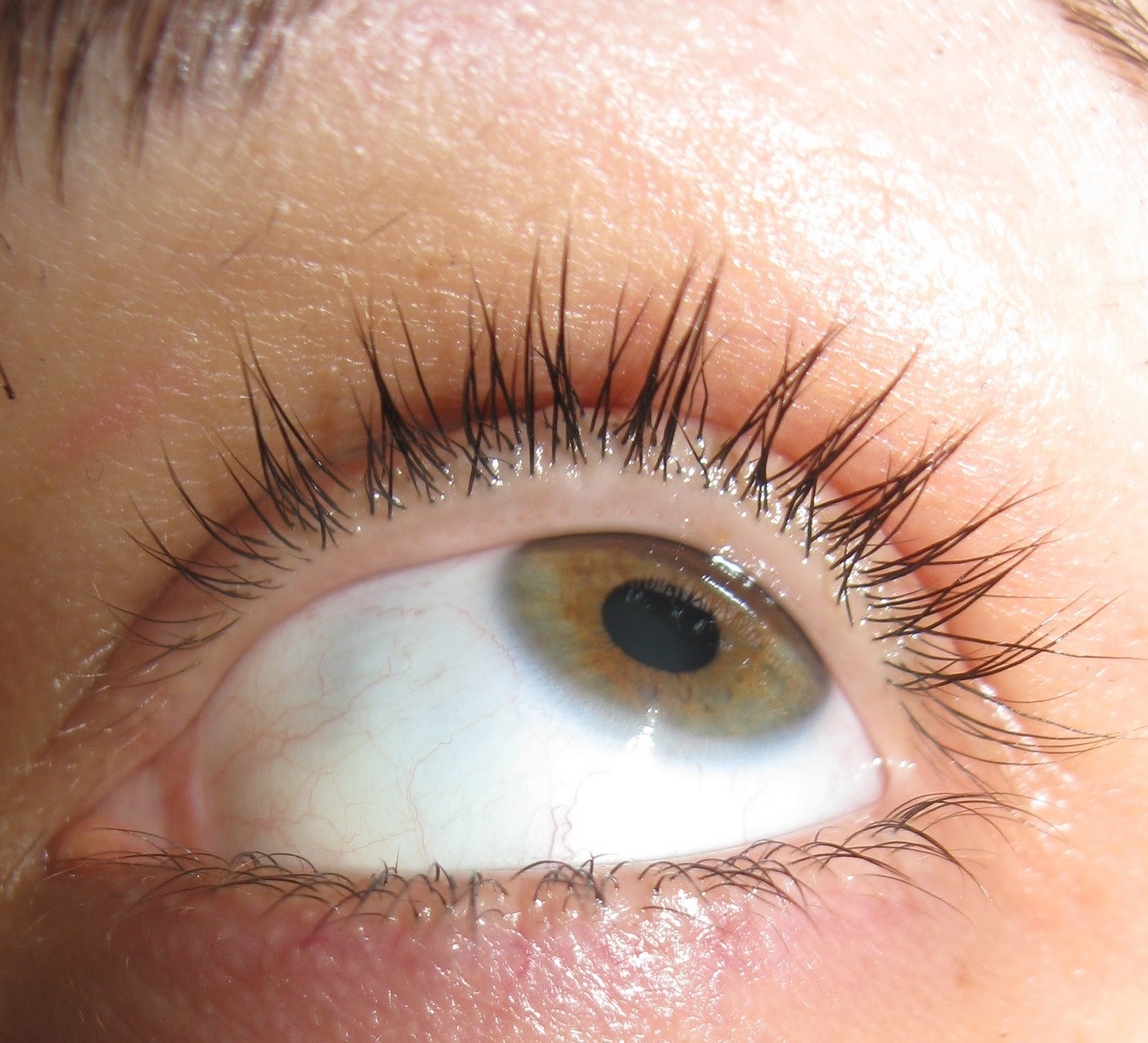 lashes eye lost losing powder marie left