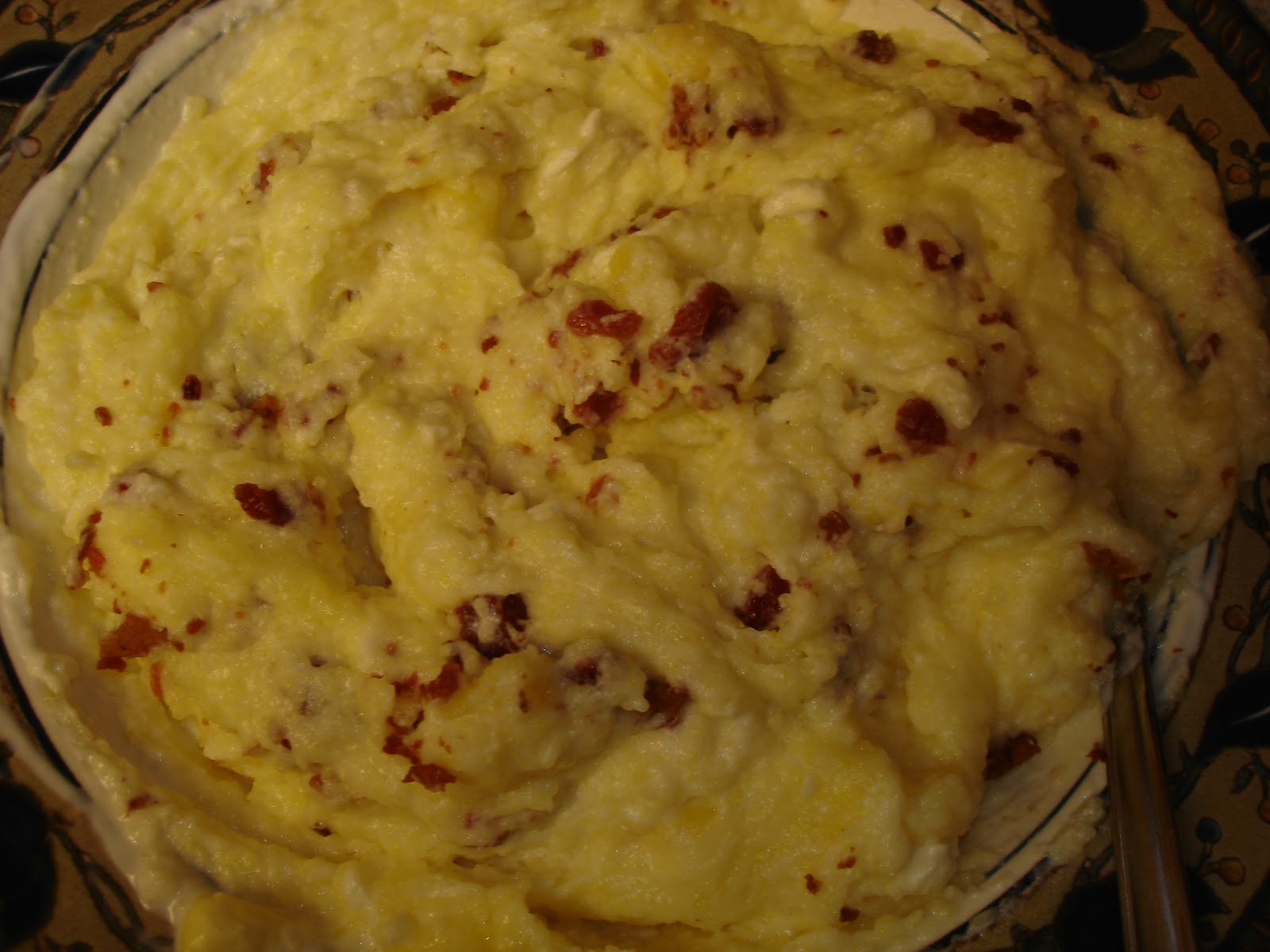 Polenta/Cornmeal mush (Mamaliga)
