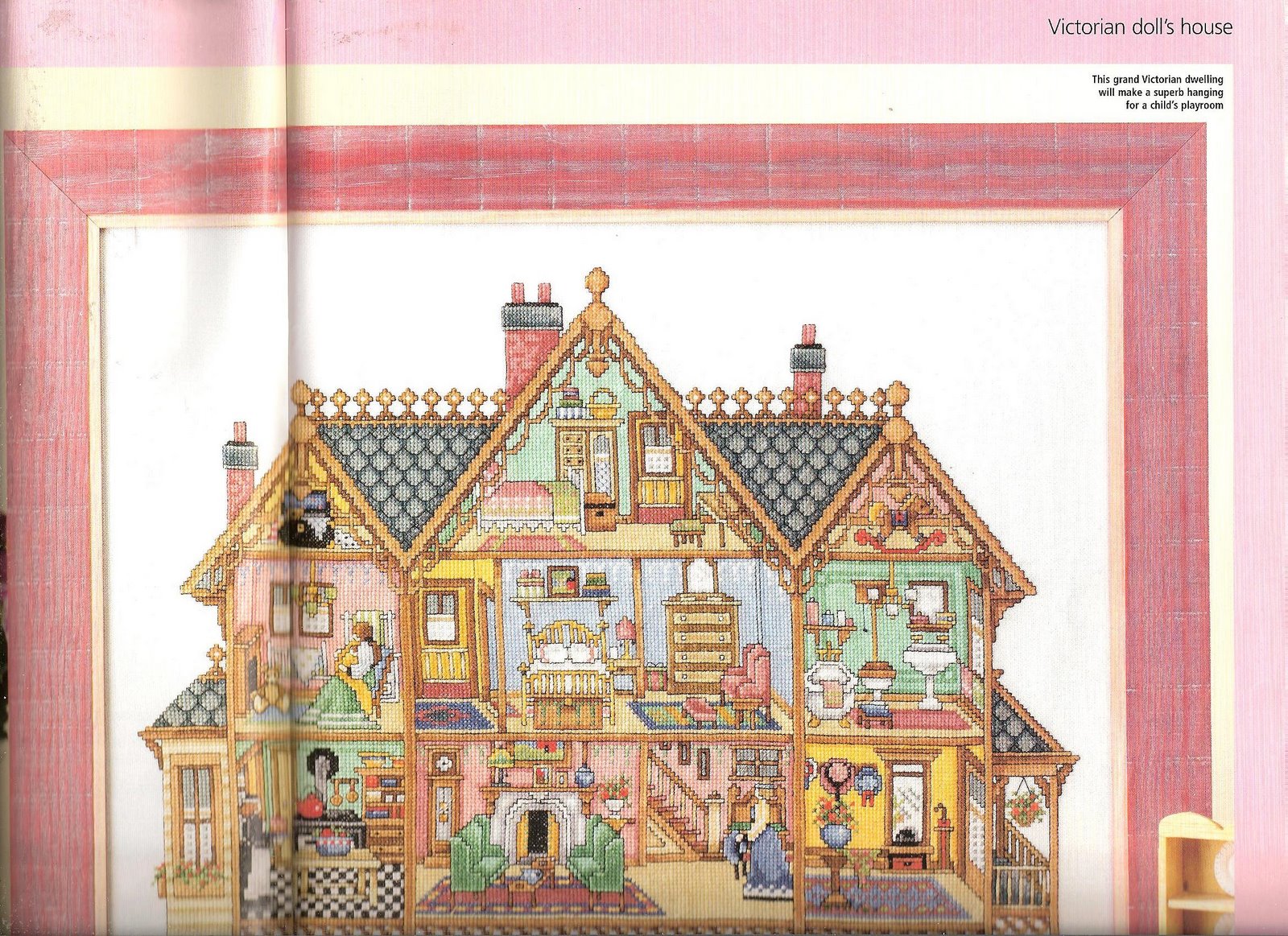 [Copy+of+MARCH+18,+2009+-+Victorian+Doll+House.jpg]