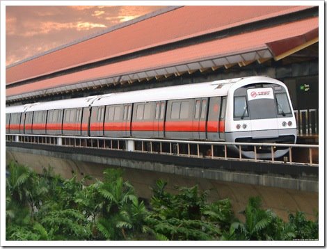 [smarttrain.jpg]