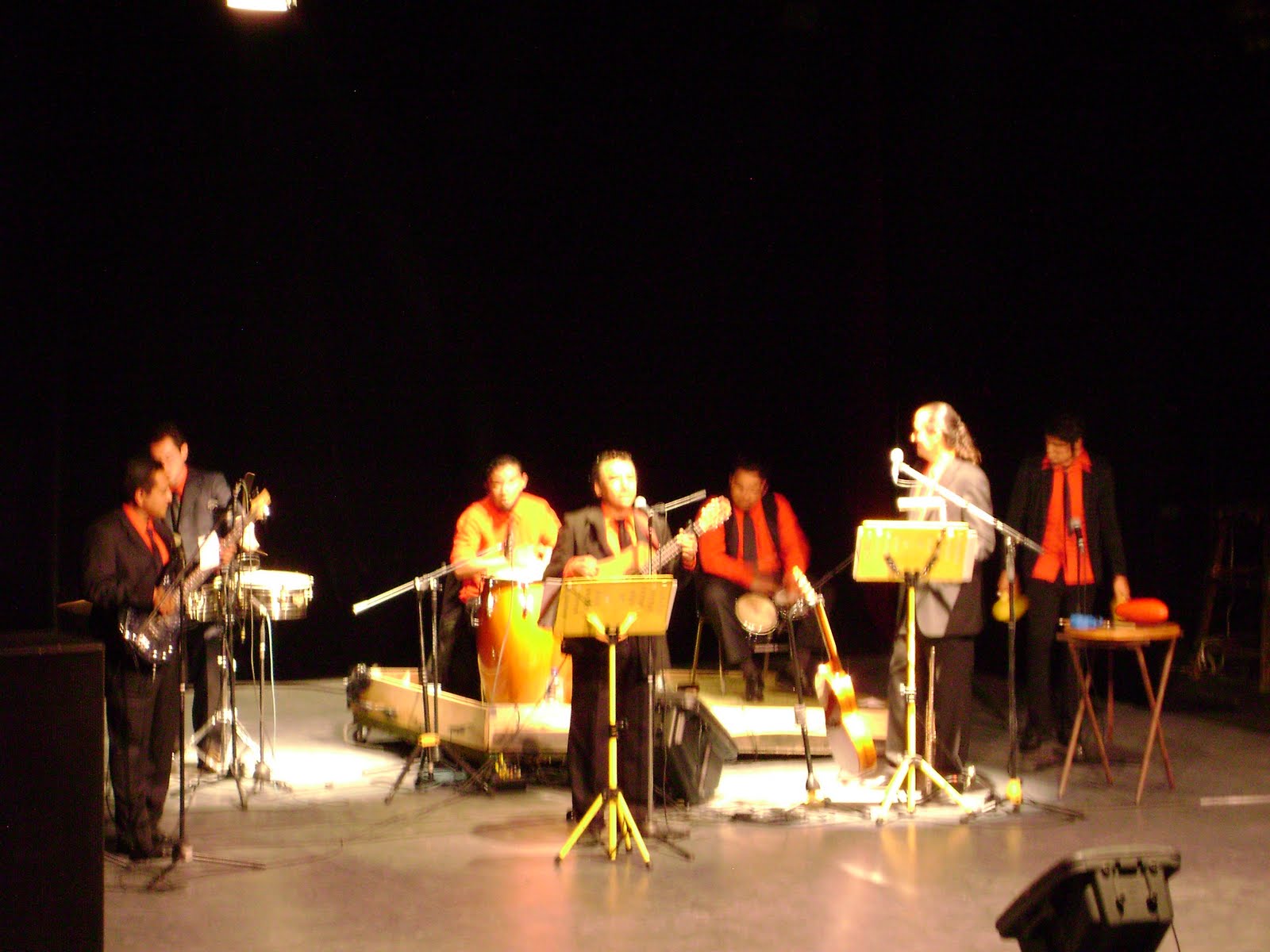 Del son al corazon GRAN CONCIERTO DE SALSA Y SON CUBANO