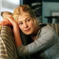 Rosamund Pike as Jane in the '0...