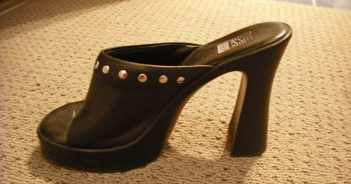 Love, Shoes and Cupcakes Shoe Porn&hellip;.and Curry Chicken