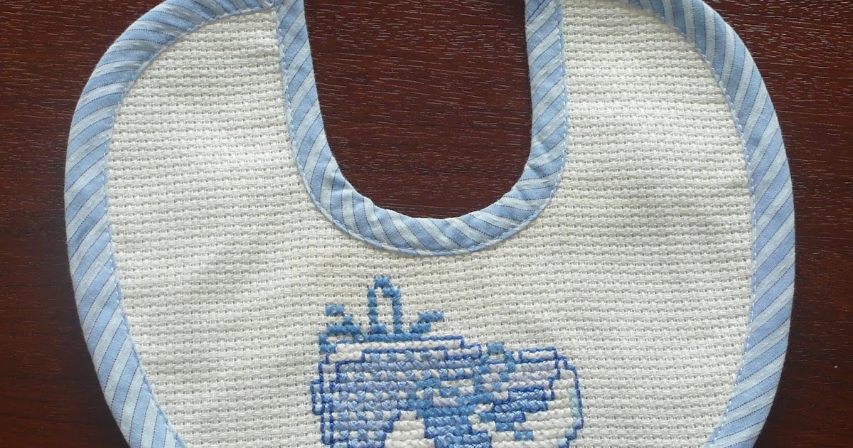 Bir Ailenin El Emeği Bebek önlükleri